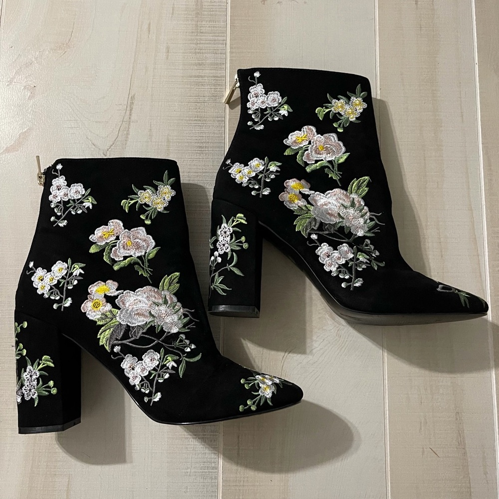 Miss Selfridges Embroidered Boots - Picture 2 of 6